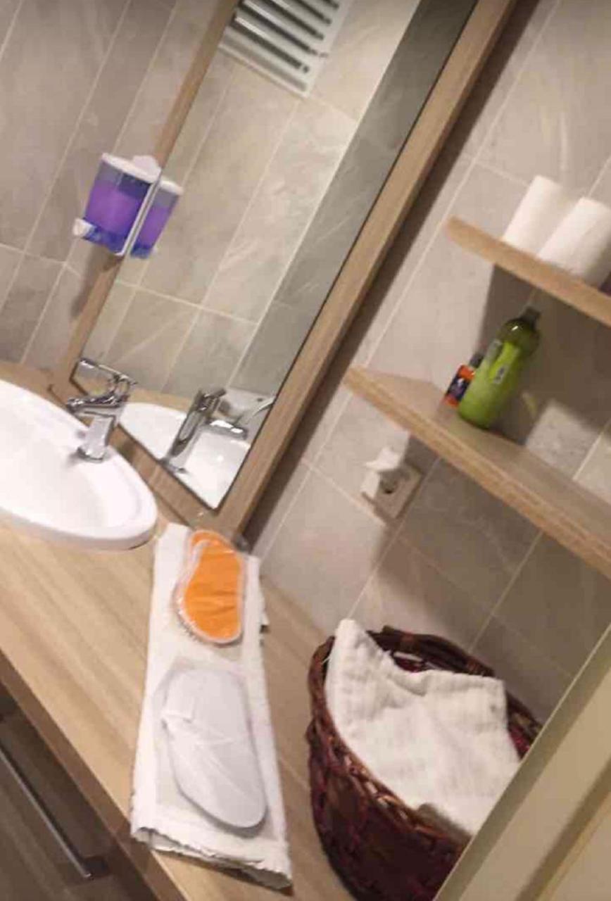Point Last Büyükçekmece Exteriör bild